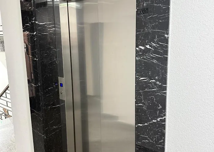 Relax Апартаменты *